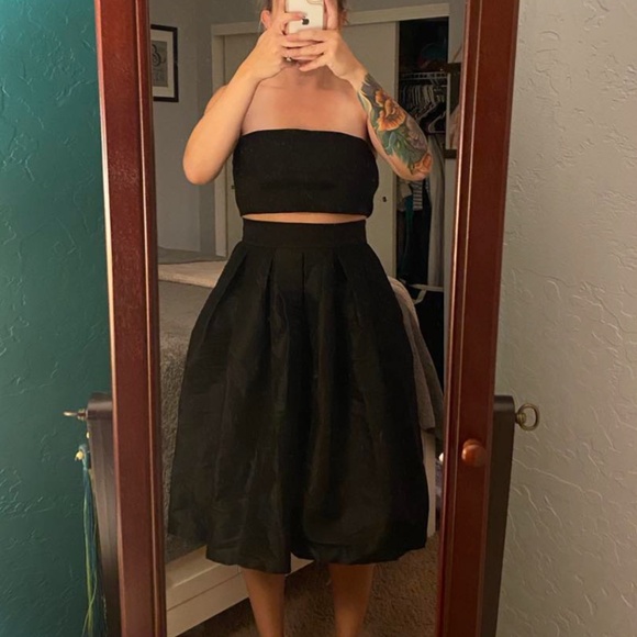 Fancy skirt and tube top - Picture 1 of 14